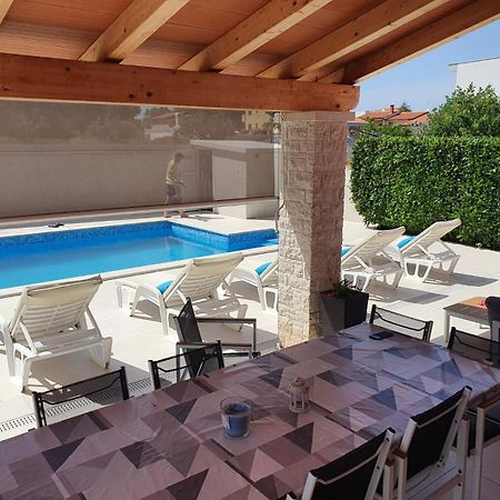 Holiday Home Nikol PUY Exterior foto