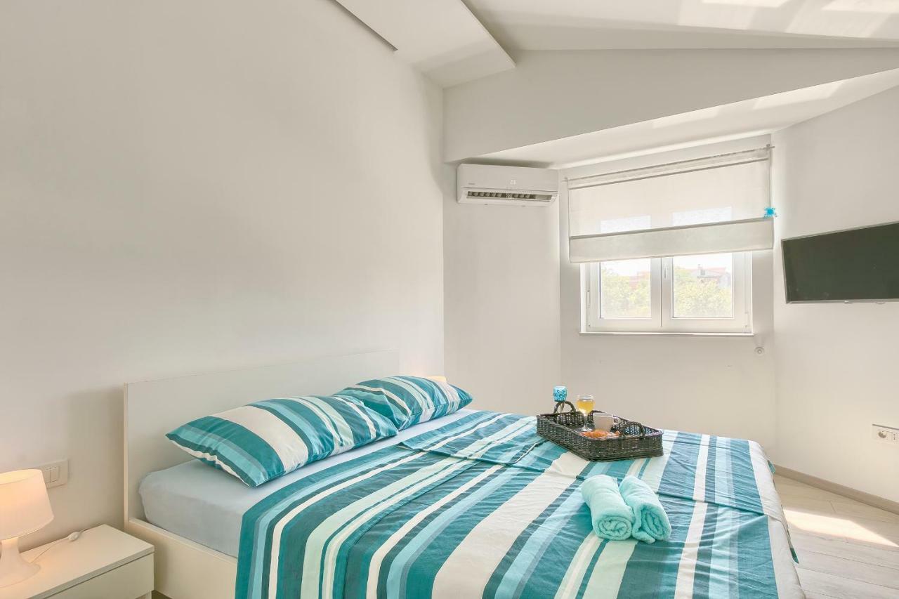 Holiday Home Nikol PUY Exterior foto
