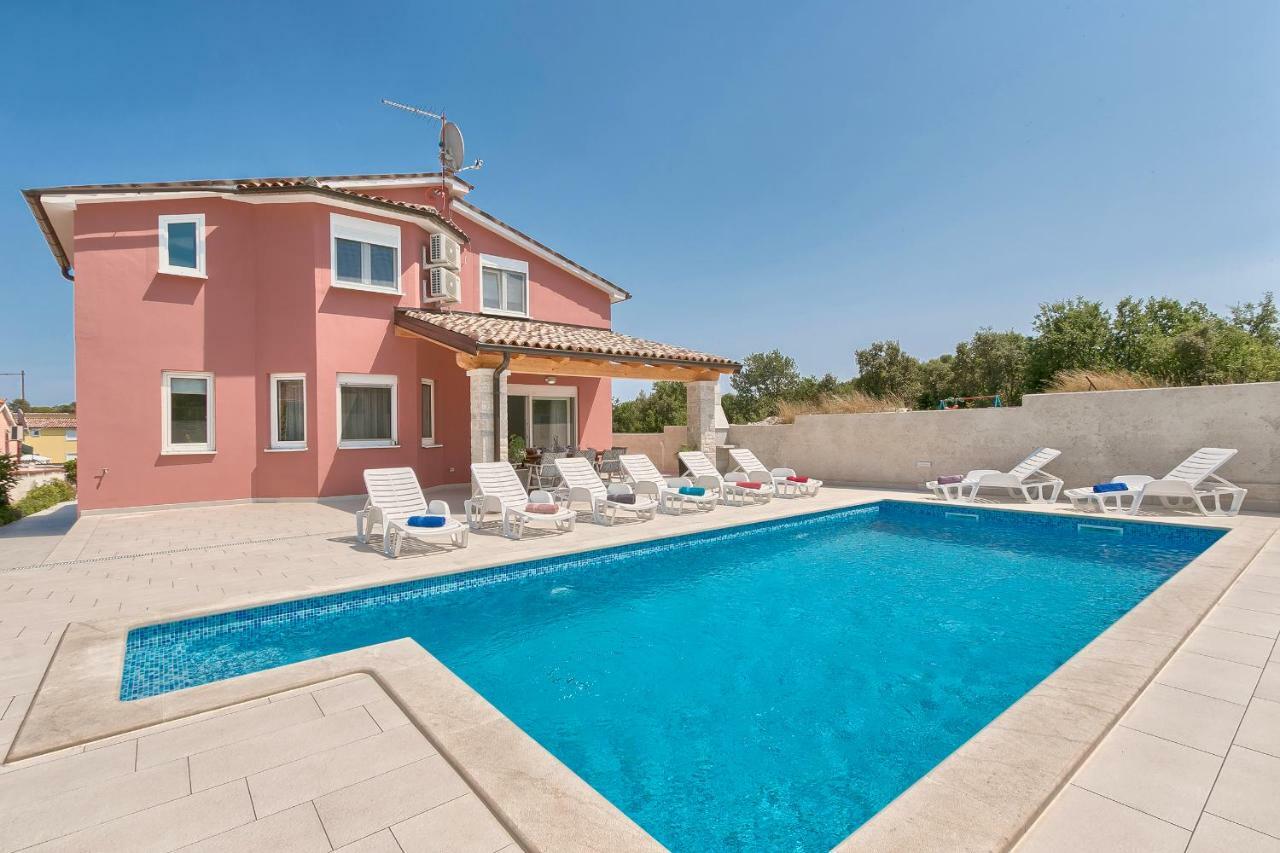 Holiday Home Nikol PUY Exterior foto